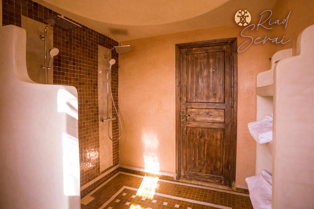 Riad Serai Merzouga Esterno foto
